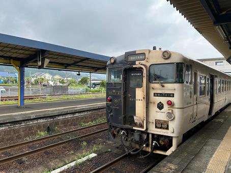 Photo, ibusuki tamate box, jr kyushu, ibusuki station, 