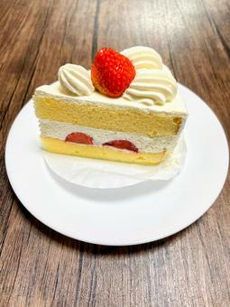 苺のショートケーキ 苺のショートケーキ,スイーツ,甘いの写真素材