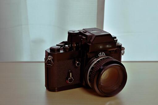 往年の名機、フイルム式一眼レフカメラ クラシックカメラ,フイルムカメラ,機械式カメラの写真素材