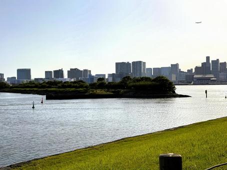 2025年春 昼間の東京お台場の風景 2025年春 昼間の東京お台場の風景 都心,さわやか,りんかい線の写真素材