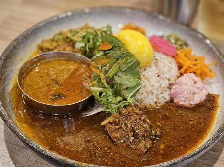 カレー カレー スパイス,チキンカレー,キーマカレーの写真素材