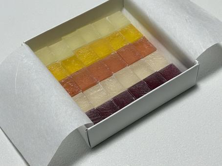 Colorful amber sugar, JPG Colorful amber sugar, JPG