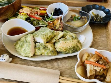 〜鶏磯辺揚げランチプレート〜 磯辺揚げ,ランチプレート,外食の写真素材