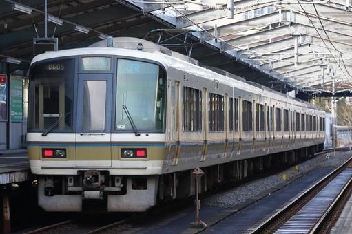 JR西日本、221系、大和路快速 jr,221系,車両の写真素材