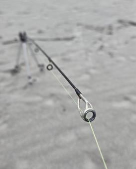 河口で釣りの写真