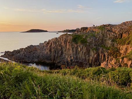 The Sea of Japan and cliffs seen from Tojinbo in Fukui Prefecture in the evening, tojiban, coastal, irie, JPG