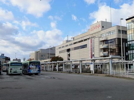 JR奥羽本線 青森駅 東口 バス乗り場 jr奥羽本線,jr津軽線,青い森鉄道線の写真素材