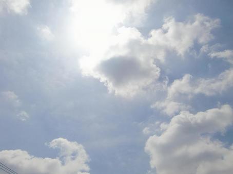 四月の雲-91の写真