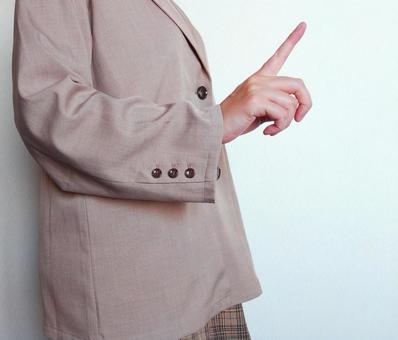 ジャケットを着た人 ジャケットを着た人の写真