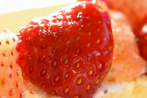 キラキラの苺 キラキラの苺の写真