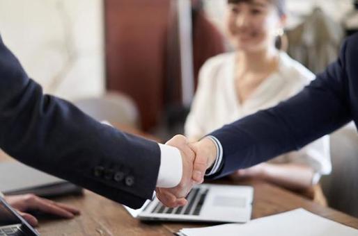 Asian businessman shaking hands, व्यवसायी, हाथ मिलाना, बैठक, JPG