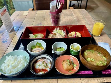 彩り豊かな和風定食 和食,定食,ランチの写真素材