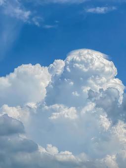 夏の青空と壮大な積乱雲 空,雲,青空の写真素材