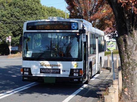 花園観光バス 森林公園駅北口 バス停 花園観光バス,森林公園駅,北口の写真素材