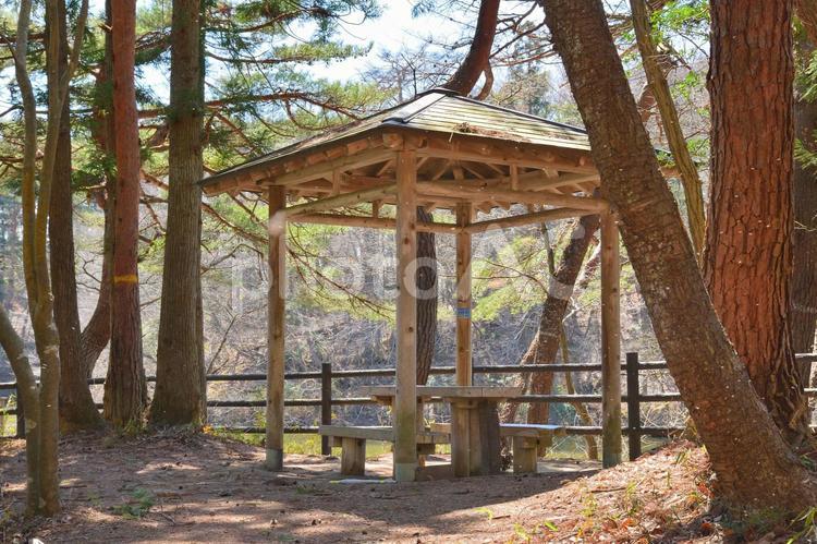 与兵衛沼の休憩 休憩場所,与兵衛沼,宮城県の写真素材