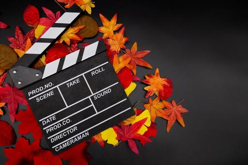 秋にお勧めの映画のイメージ 秋,紅葉,映画の写真素材