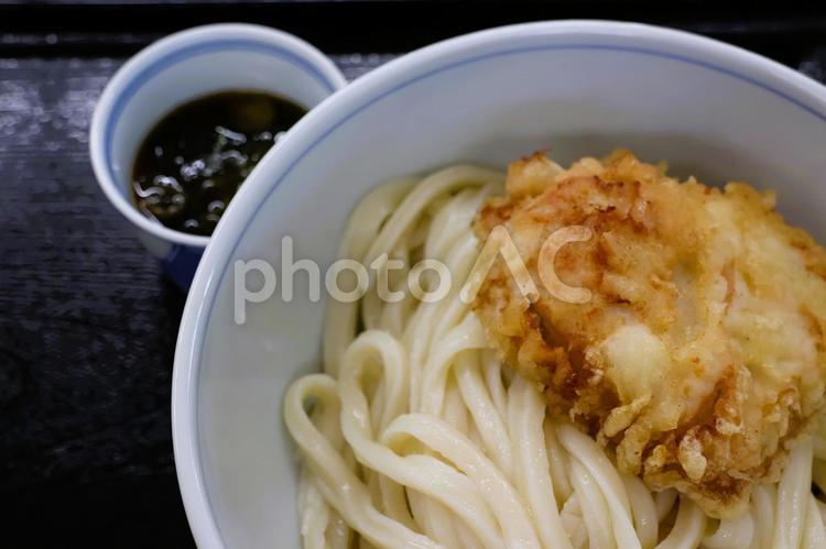 さぬきうどん店のとり天ざるうどん 背景,とり天,ざるうどんの写真素材
