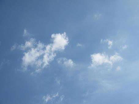 Flowing white clouds, JPG
