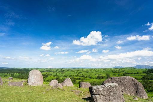 熊本-【押戸石の丘】 熊本,阿蘇市,阿蘇山の写真素材