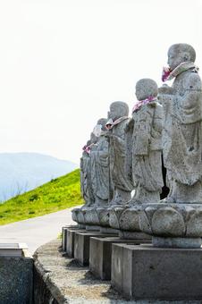 大室山のお地蔵様 大室山のお地蔵様 地蔵,お地蔵様,お地蔵の写真素材