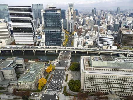 ダイナミックに広がる大阪中心部の俯瞰風景 大阪,都市,俯瞰の写真素材