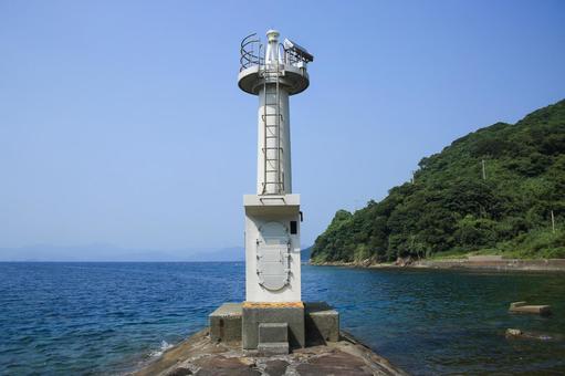 愛媛県愛南町 船越運河北口防波堤灯台 愛媛県愛南町 船越運河北口防波堤灯台の写真
