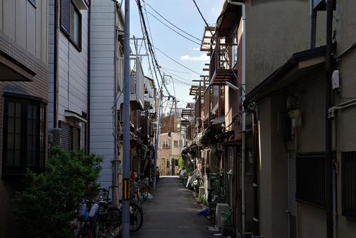 昭和の雰囲気を残す町角 町角,路地,隘路の写真素材