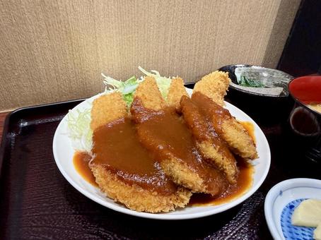 チキンカツ定食 チキンカツ,フライ,揚げ物の写真素材