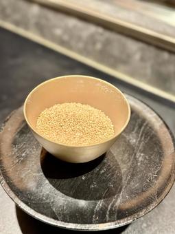 Photo, white sesame seeds, gum, sesame, 
