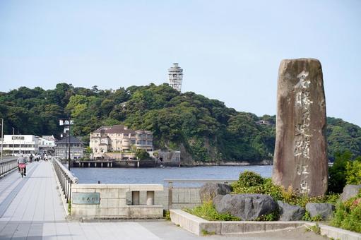 江ノ島の歴史的な碑 江ノ島の歴史的な碑 歴史的建造物,橋,旅行の写真素材