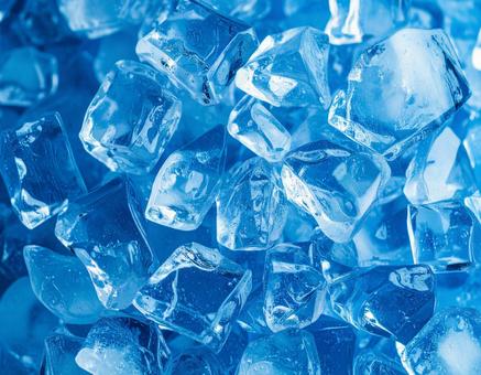 細かく砕かれた氷 細かく砕かれた氷の写真
