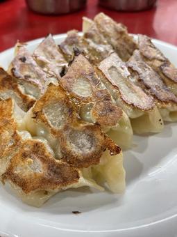 餃子 餃子の写真