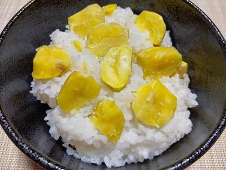 クリ御飯 クリ御飯の写真