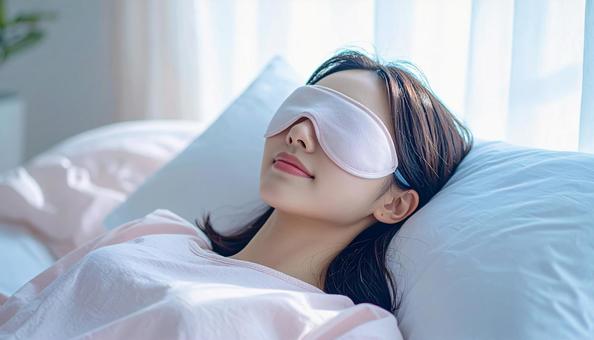 眠る女性 眠る女性の写真