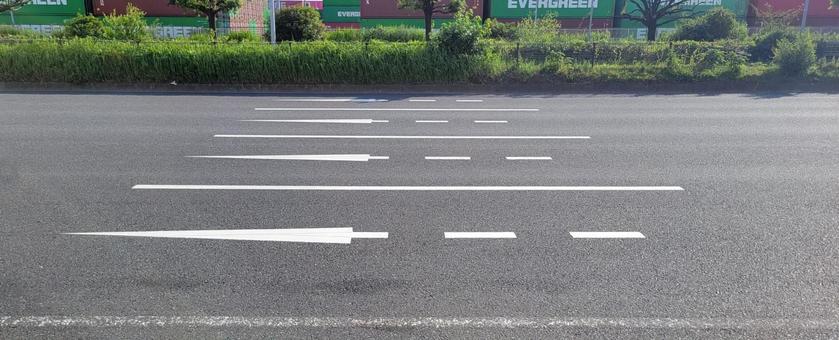 幹線道路の写真