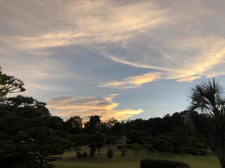 夏の夕暮れ 夏の夕暮れの写真