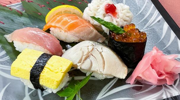 にぎり寿司の盛り合わせ 寿司,にぎり寿司,魚の写真素材