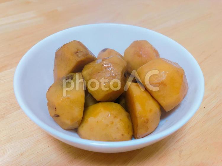 里芋の煮っころがし さといも,煮っころがし,おかずの写真素材
