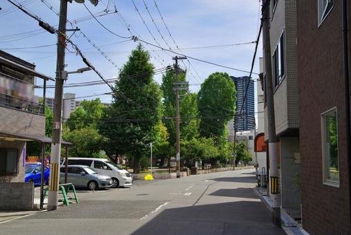 	大阪都心近くの住宅街風景 町角,道路,隘路の写真素材