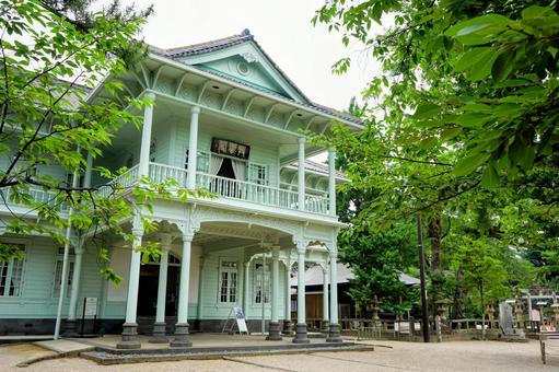 松江城内にある明治36年竣工の興雲閣 松江城内にある明治36年竣工の興雲閣 興雲閣,松江城,松江の写真素材