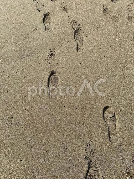 砂浜の足あと 砂浜,あしあと,足跡の写真素材