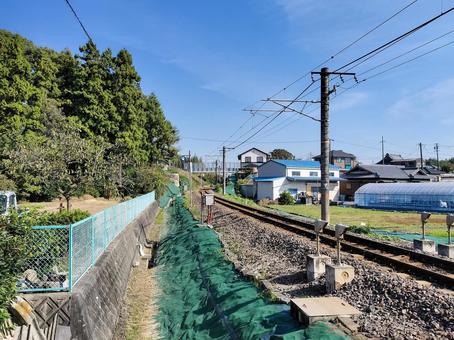 平野亀山線が関西本線を渡る踏切付近 踏切,jr関西本線,平野亀山線の写真素材