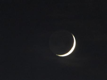 三日月(地球照) 三日月(地球照) 三日月,地球照,空の写真の写真素材