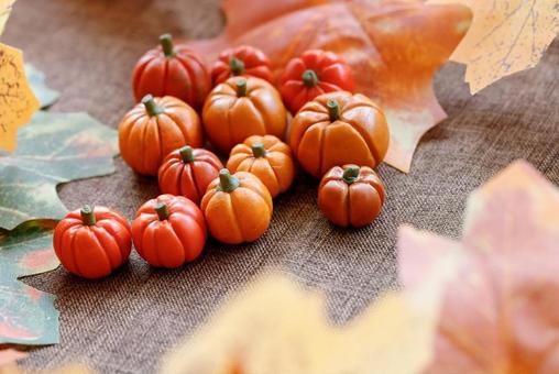 ハロウィンのかぼちゃの飾り ハロウィンのかぼちゃの飾り ハロウィン,かぼちゃ,秋イメージの写真素材