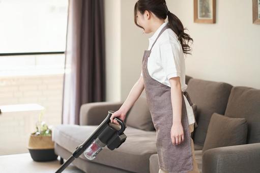 Asian woman vacuuming in the living room, सफाई, वैक्यूम क्लीनर, महिला, JPG