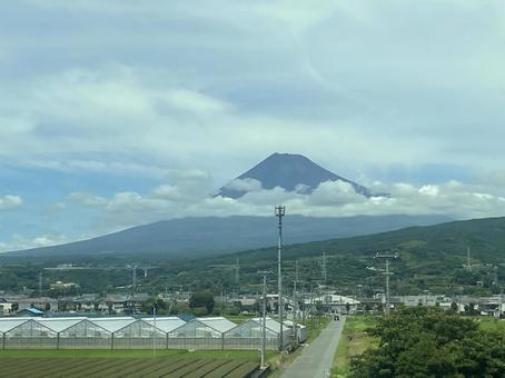 新幹線から見た富士山 新幹線から見た富士山 富士山,新幹線,東海道線の写真素材