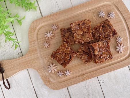 フロランタン フロランタン,キャラメルアーモンド,スライスアーモンドの写真素材