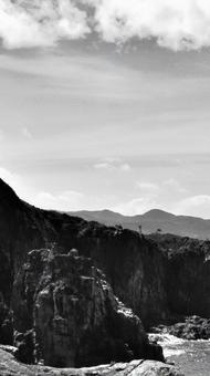 Photo, three sections of the wall, ten like rock, country designated places of interest, 