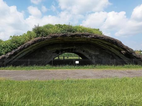 川東掩体壕（正面） 川東掩体壕,掩体壕,零戦の写真素材