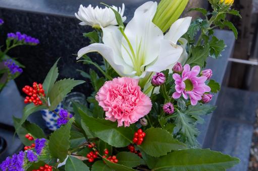 供花 供花,お供えの花,墓参りの写真素材